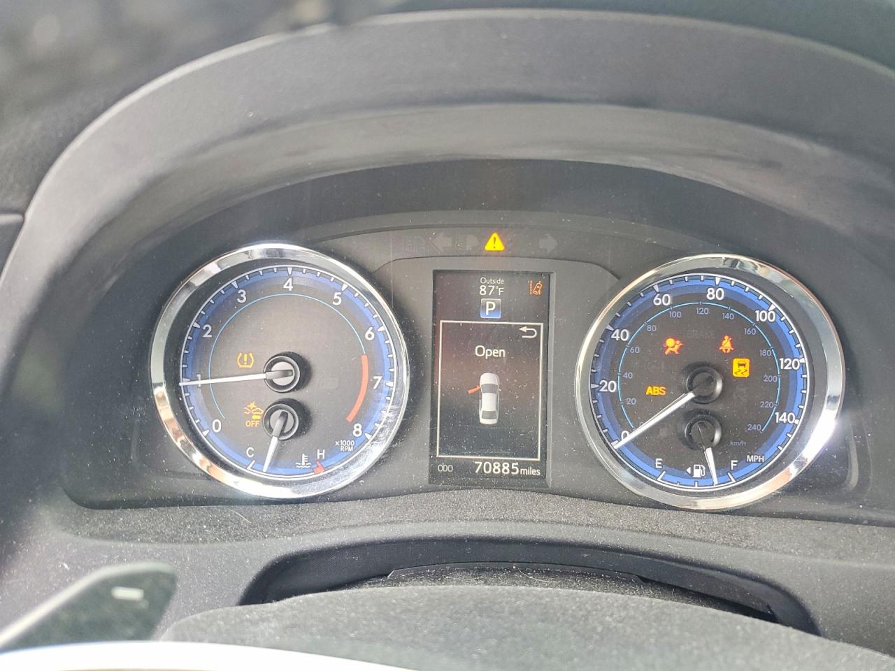 2018 TOYOTA COROLLA SE photo 17