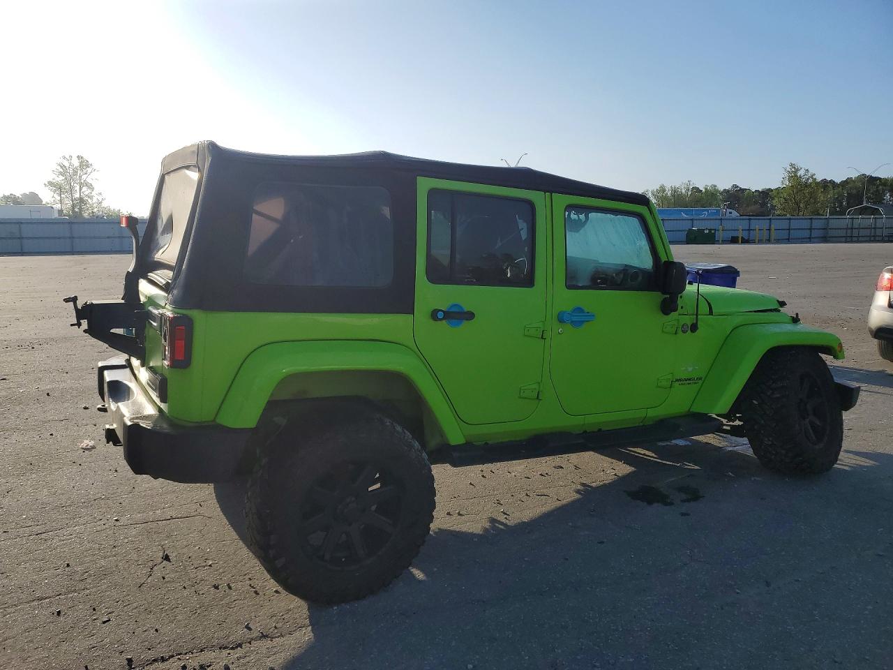 2013 JEEP WRANGLER UNLIMITED SAHARA photo 3