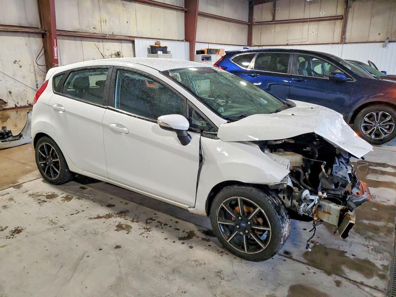 2015 FORD FIESTA SE photo 7