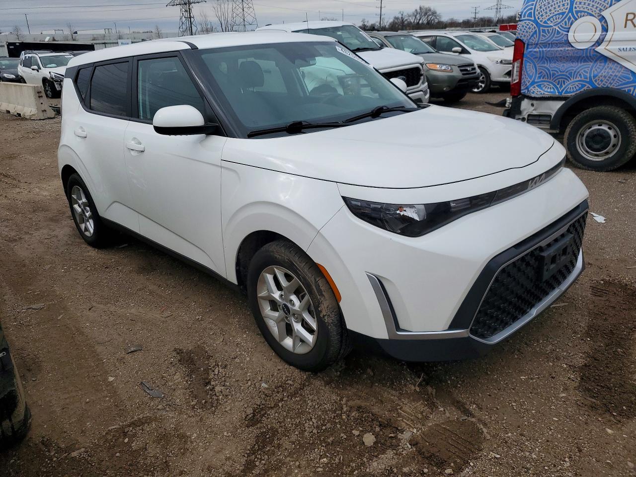 2024 KIA SOUL LX photo 7