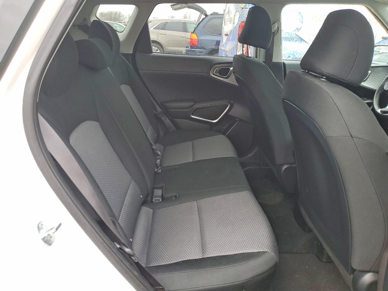 2024 KIA SOUL LX photo 19