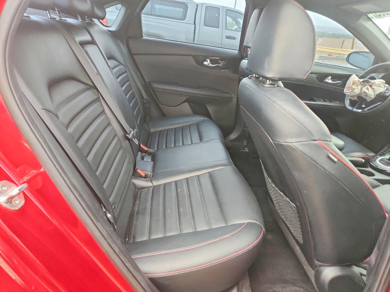 2021 KIA FORTE GT photo 10