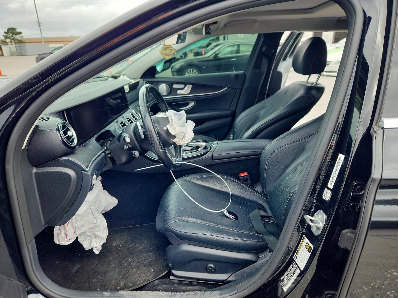 2018 MERCEDES-BENZ E 300 4MATIC photo 13