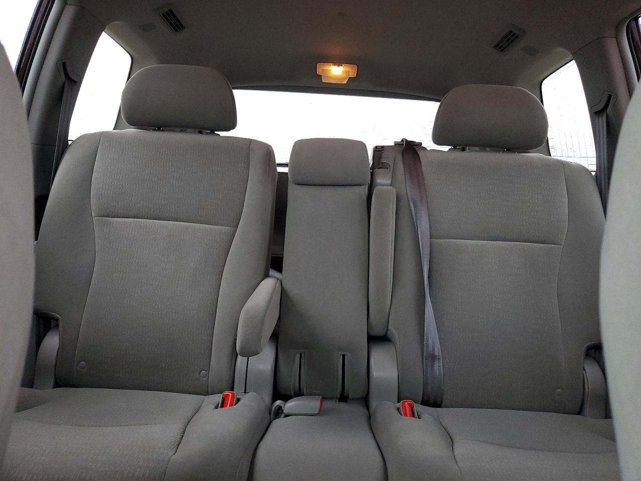 2013 TOYOTA HIGHLANDER PLUS photo 28