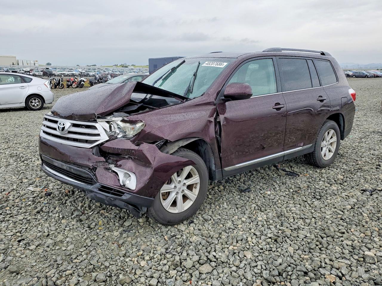 2013 TOYOTA HIGHLANDER