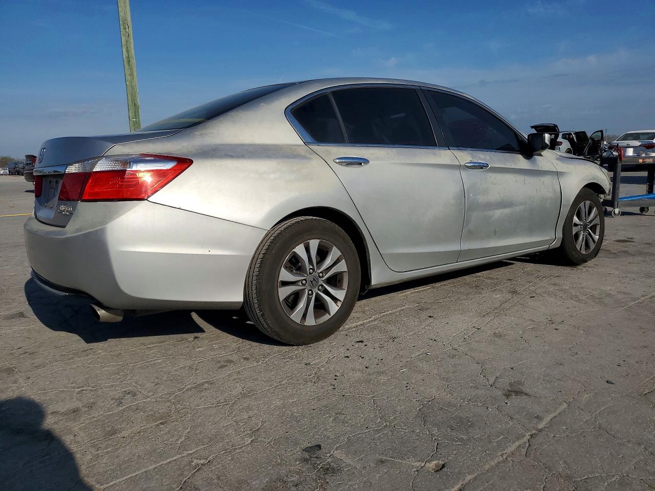 2014 HONDA ACCORD LX photo 3