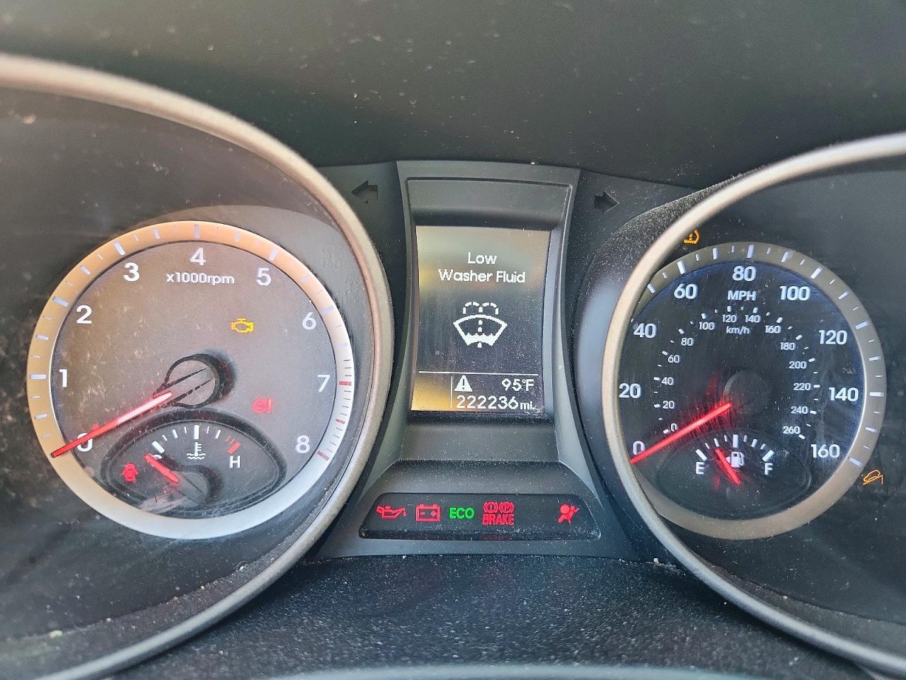 2015 HYUNDAI SANTA FE SPORT 2.4L photo 17