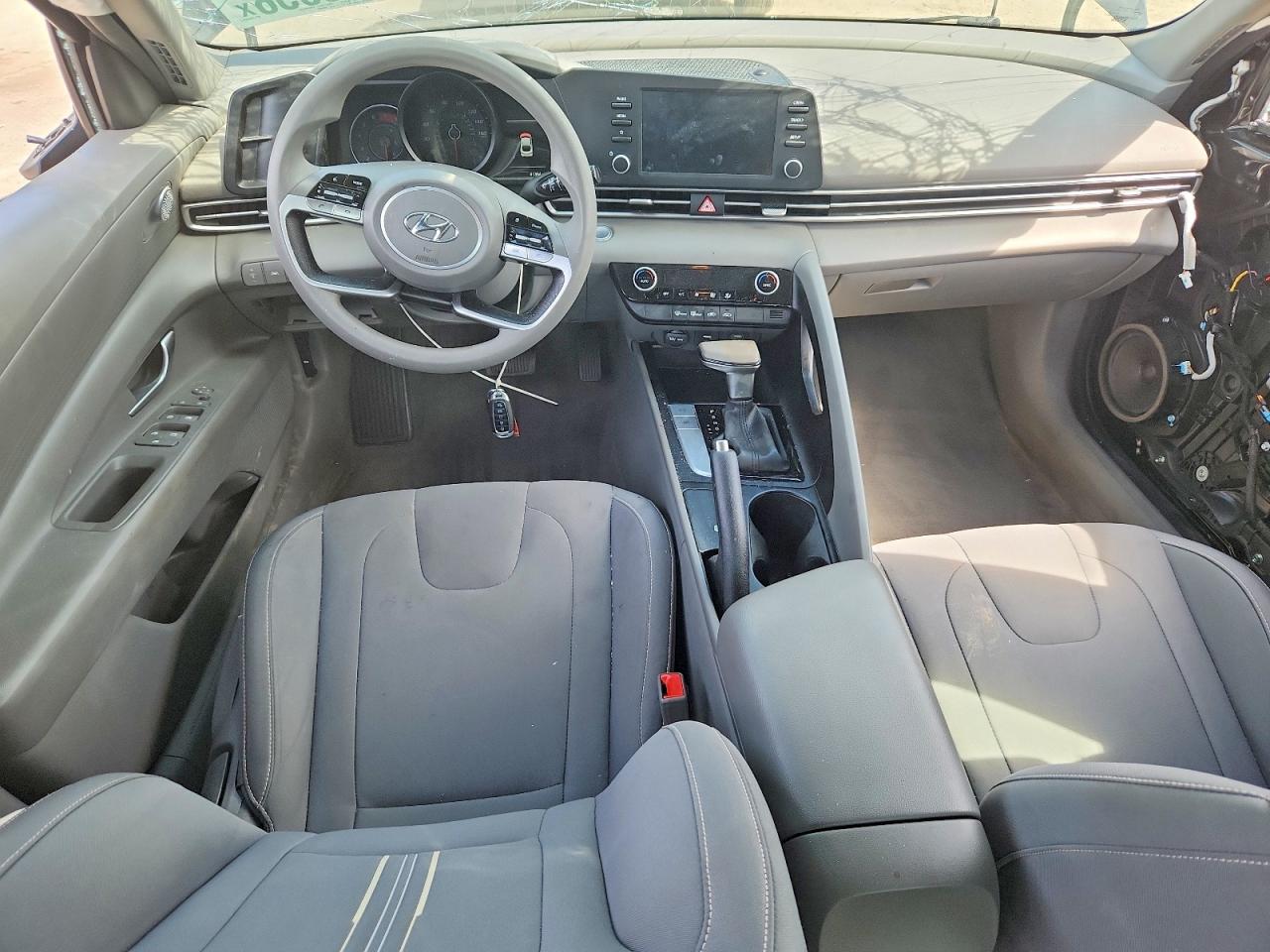 2023 HYUNDAI ELANTRA SEL photo 15