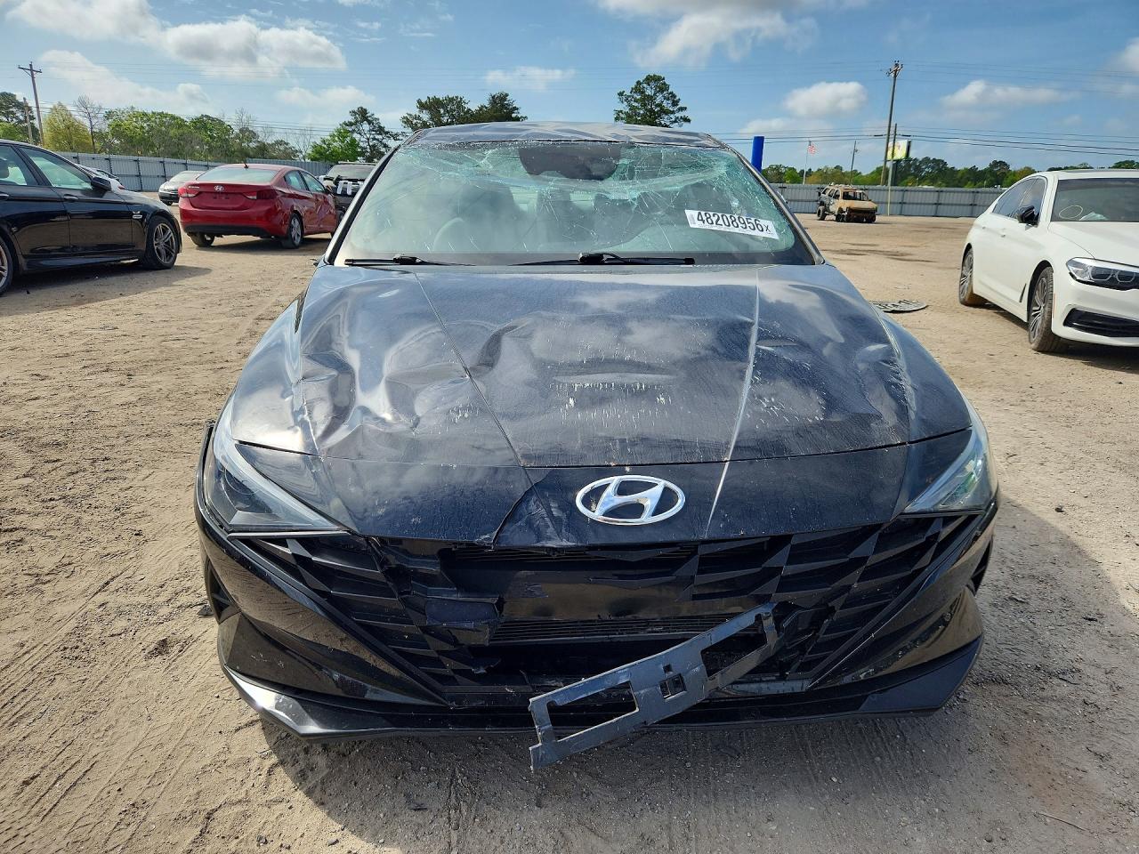 2023 HYUNDAI ELANTRA SEL photo 9