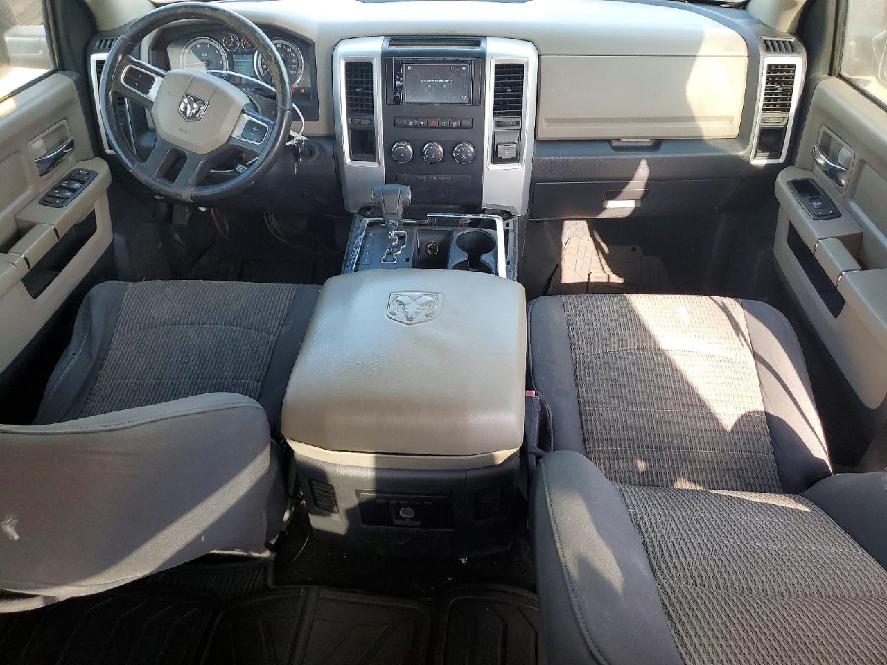 2010 DODGE RAM 1500 photo 15