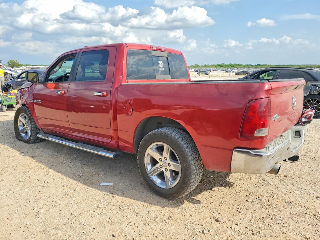2010 DODGE RAM 1500 photo 3