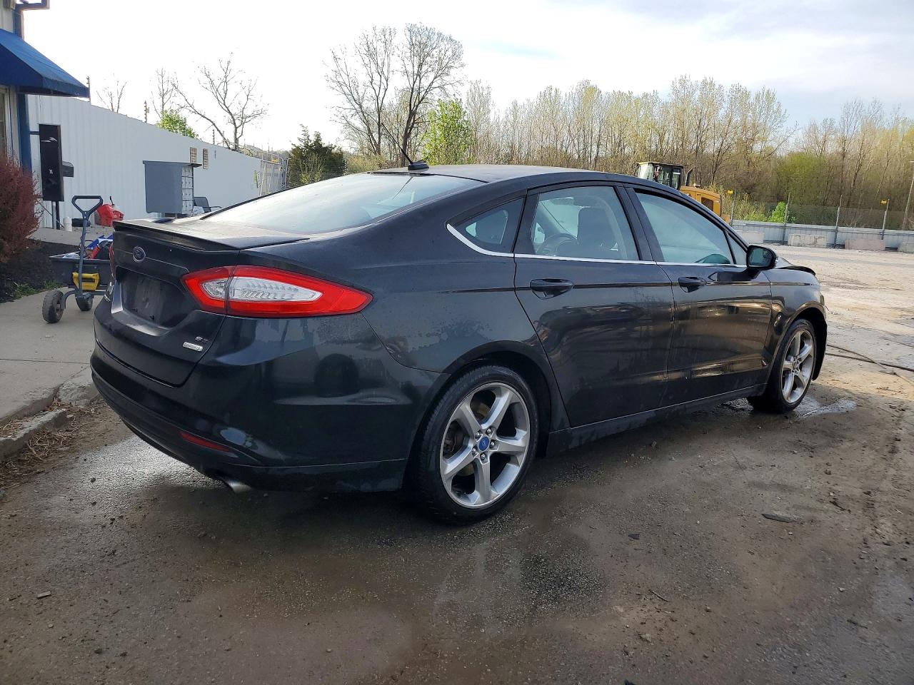 2013 FORD FUSION SE photo 3