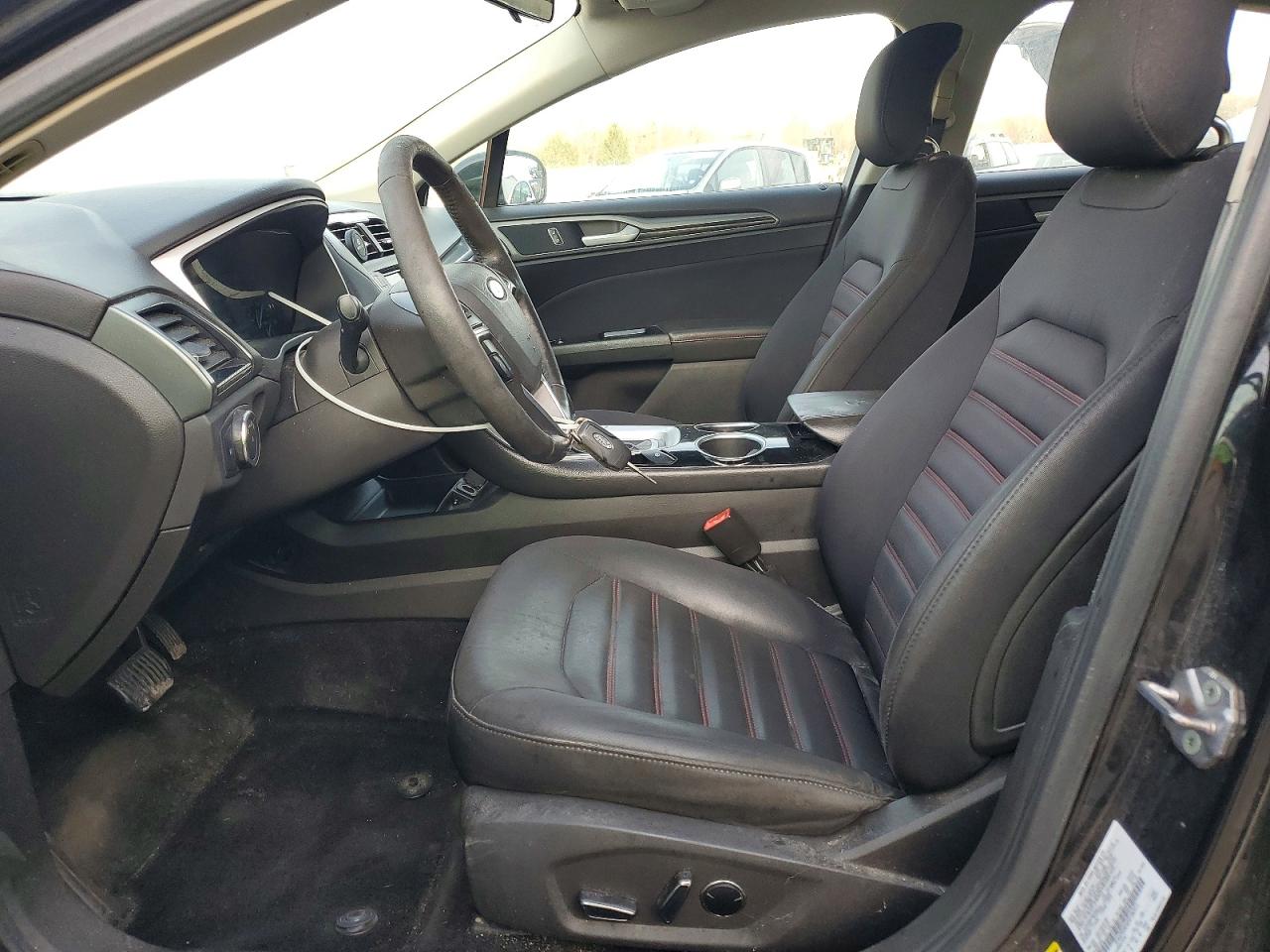 2013 FORD FUSION SE photo 7