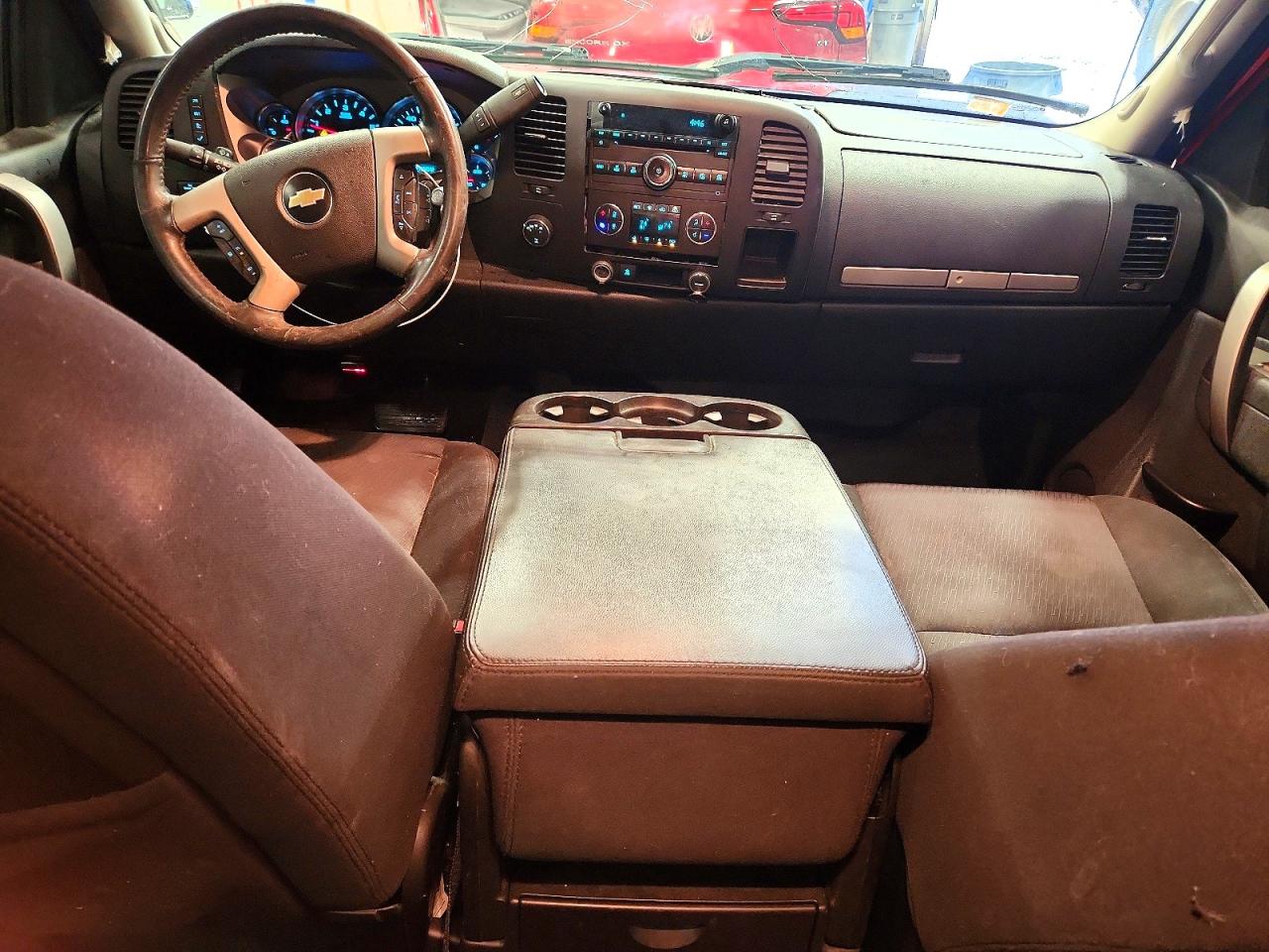 2010 CHEVROLET SILVERADO K1500 LT photo 22
