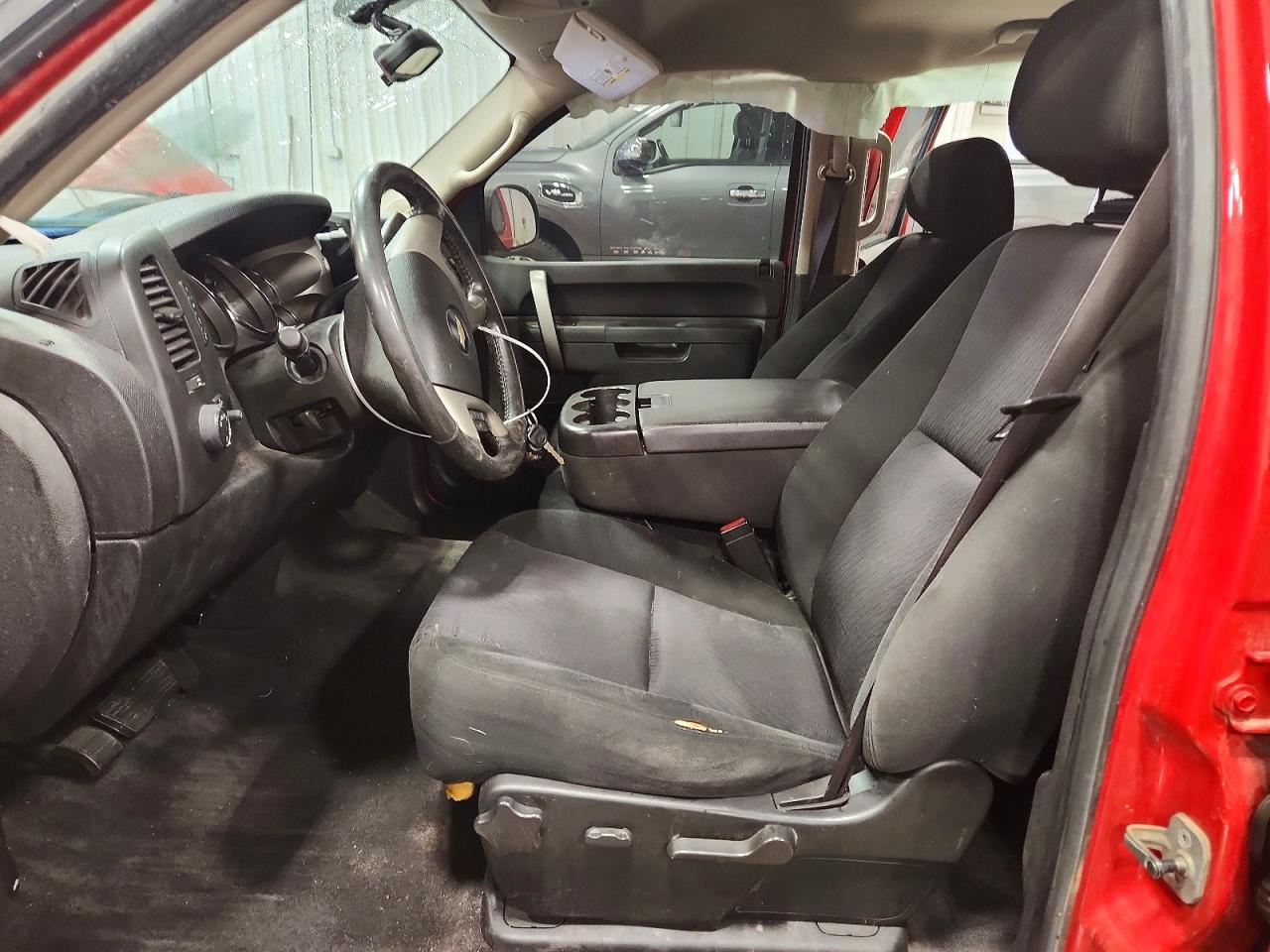 2010 CHEVROLET SILVERADO K1500 LT photo 19