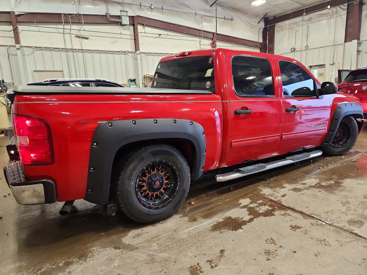 2010 CHEVROLET SILVERADO K1500 LT photo 7