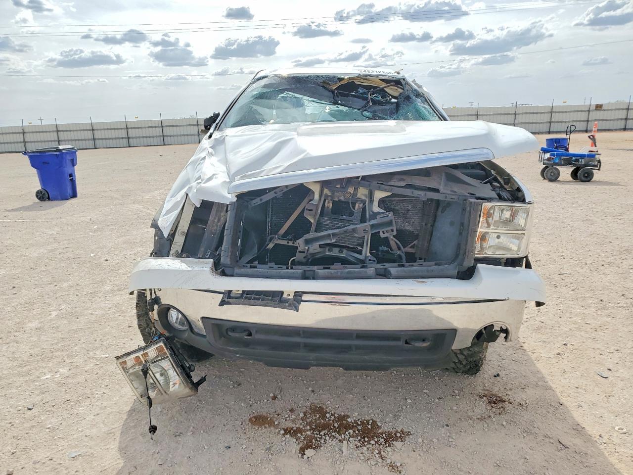 2007 GMC NEW SIERRA K1500 photo 9