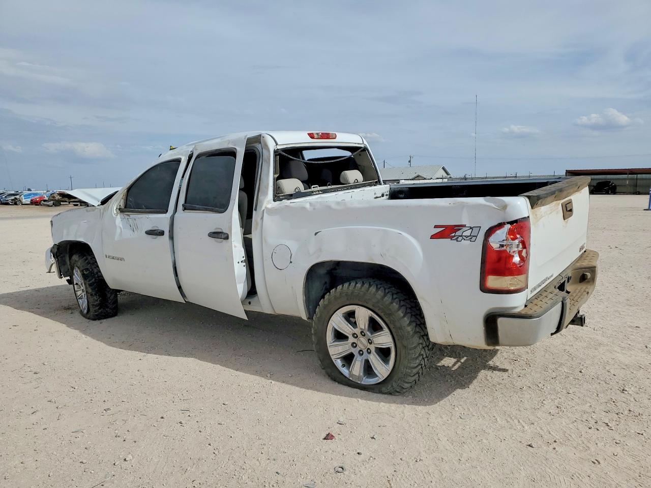 2007 GMC NEW SIERRA K1500 photo 3