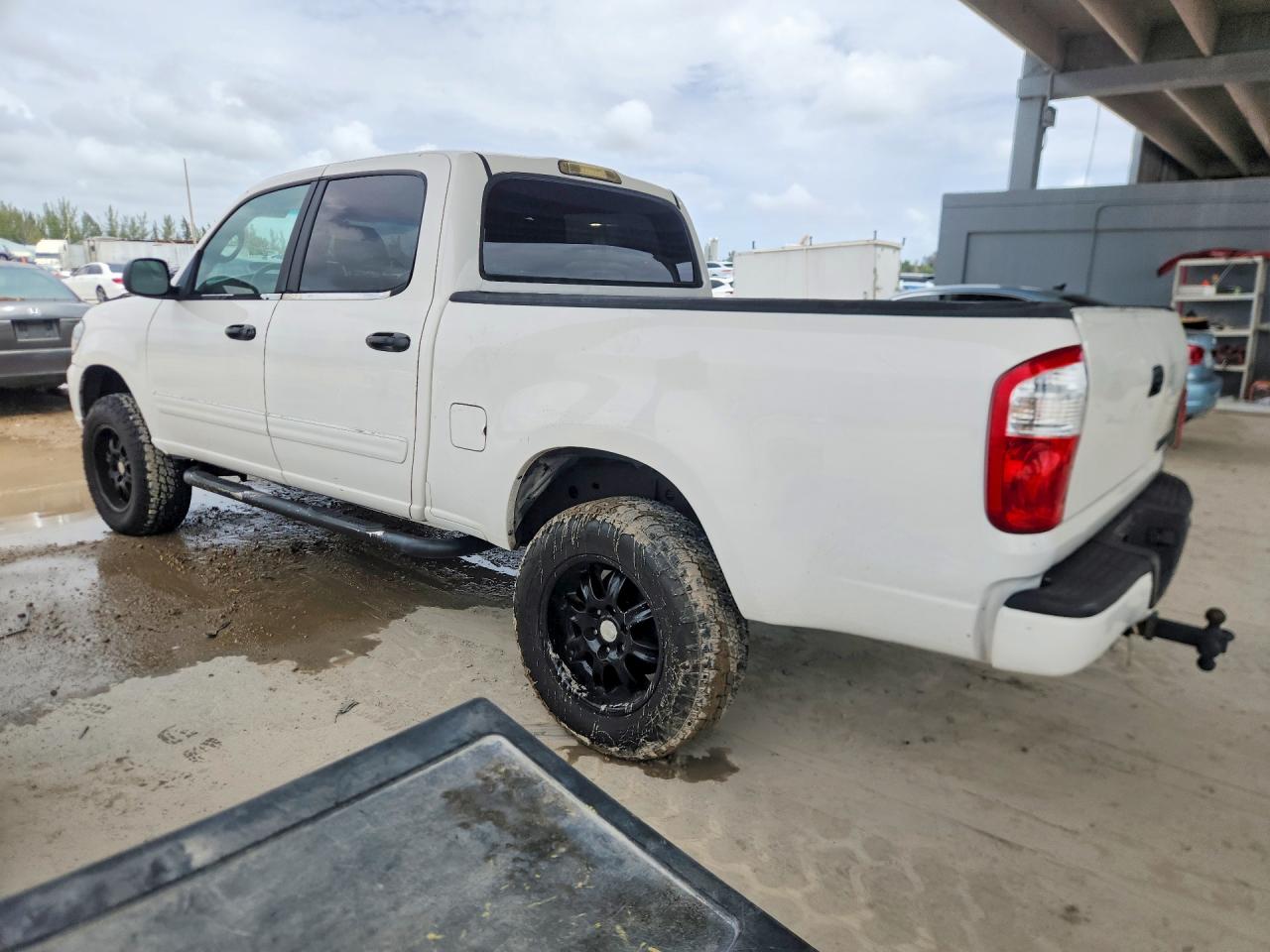 2005 TOYOTA TUNDRA SR5 photo 2