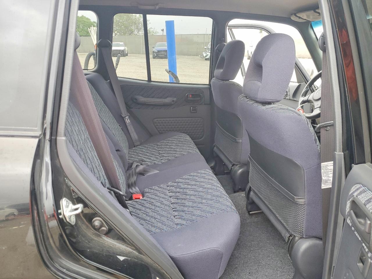 2000 TOYOTA RAV4 BASE photo 31