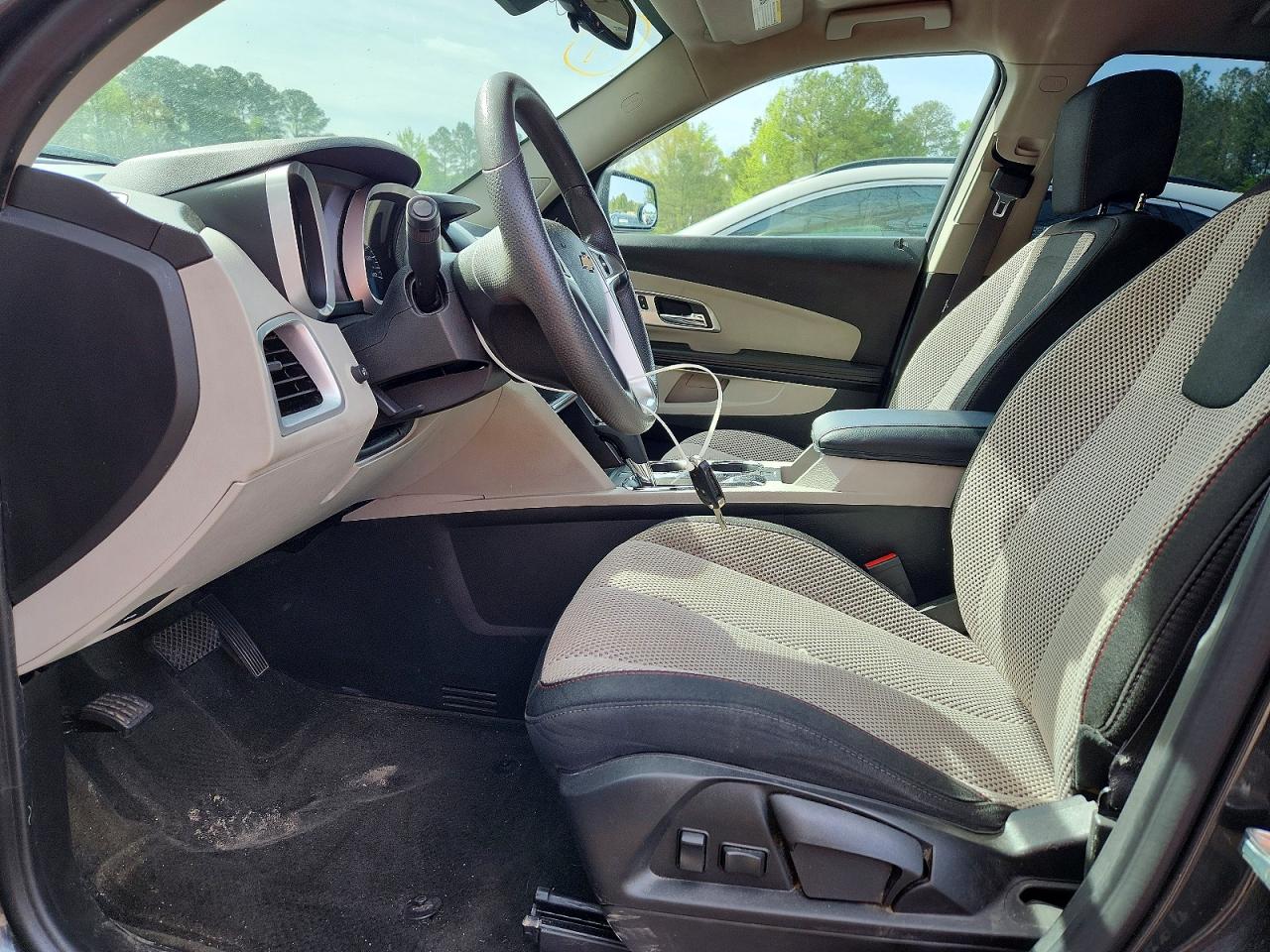 2017 CHEVROLET EQUINOX LT photo 13
