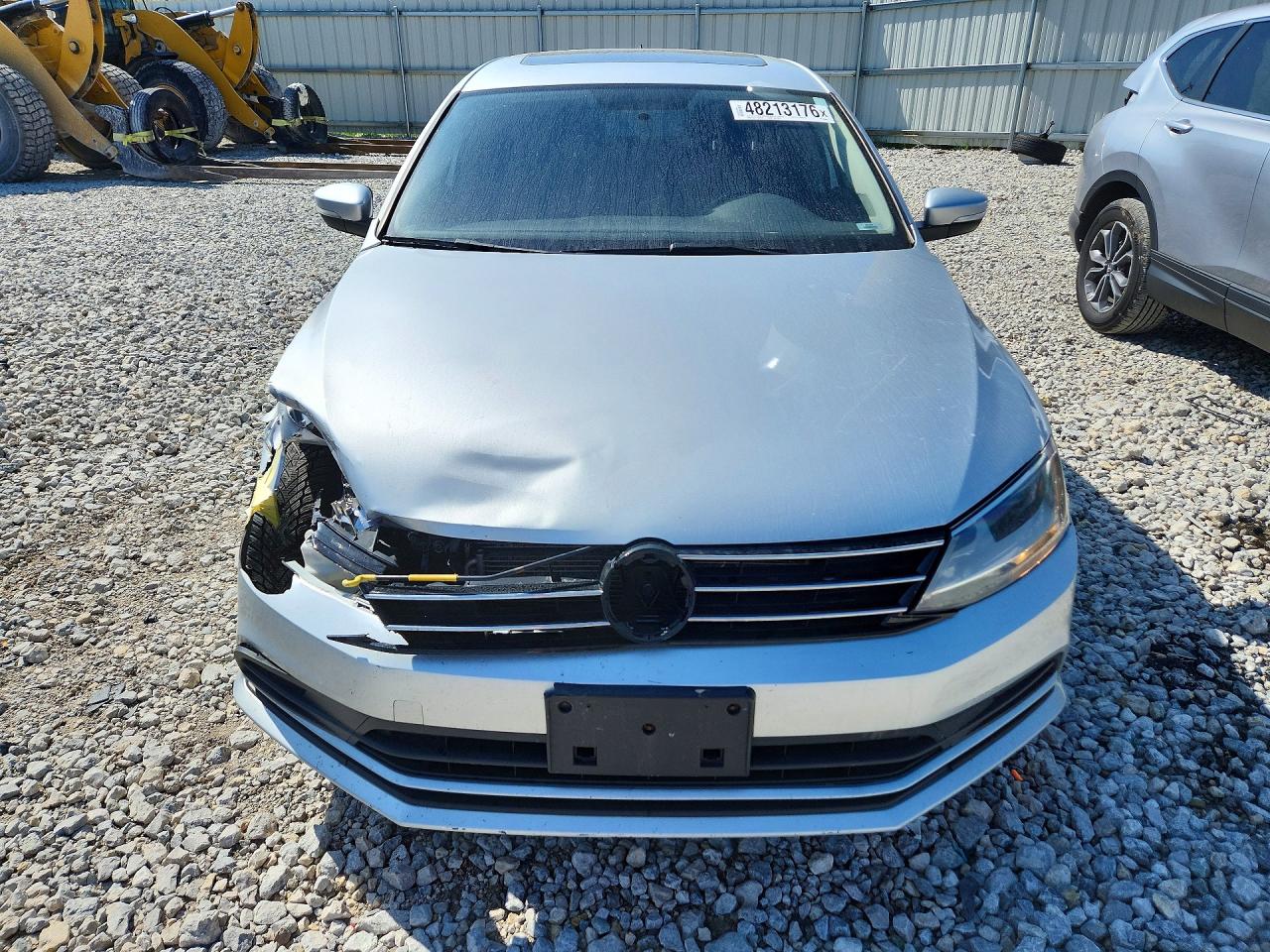 2016 VOLKSWAGEN JETTA SE photo 9