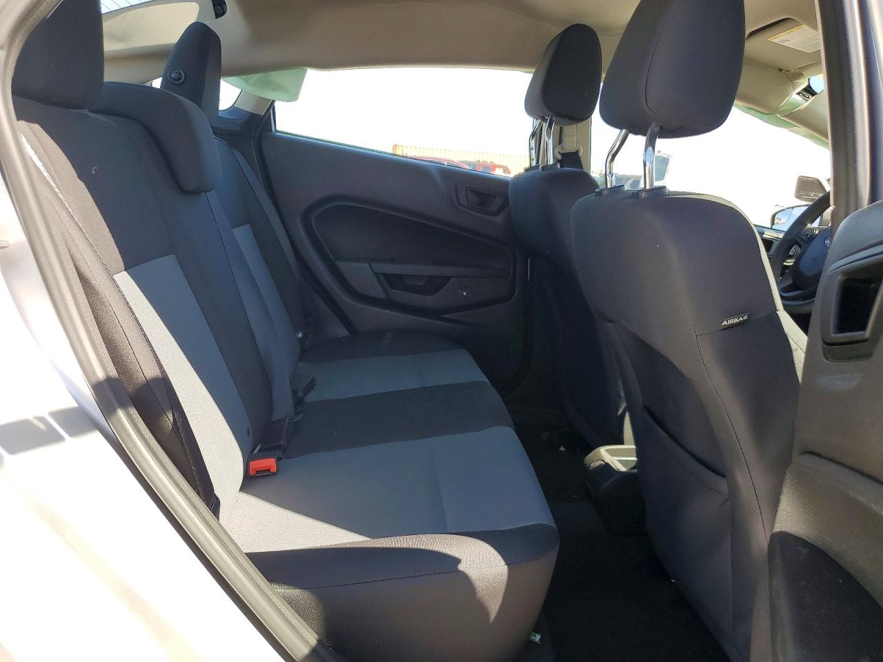 2018 FORD FIESTA S photo 10