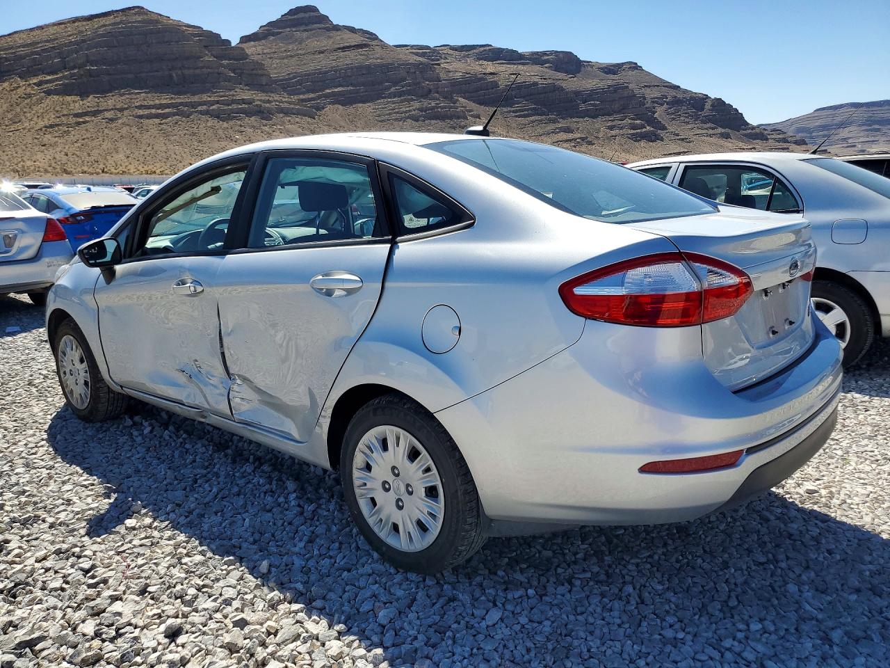 2018 FORD FIESTA S photo 2