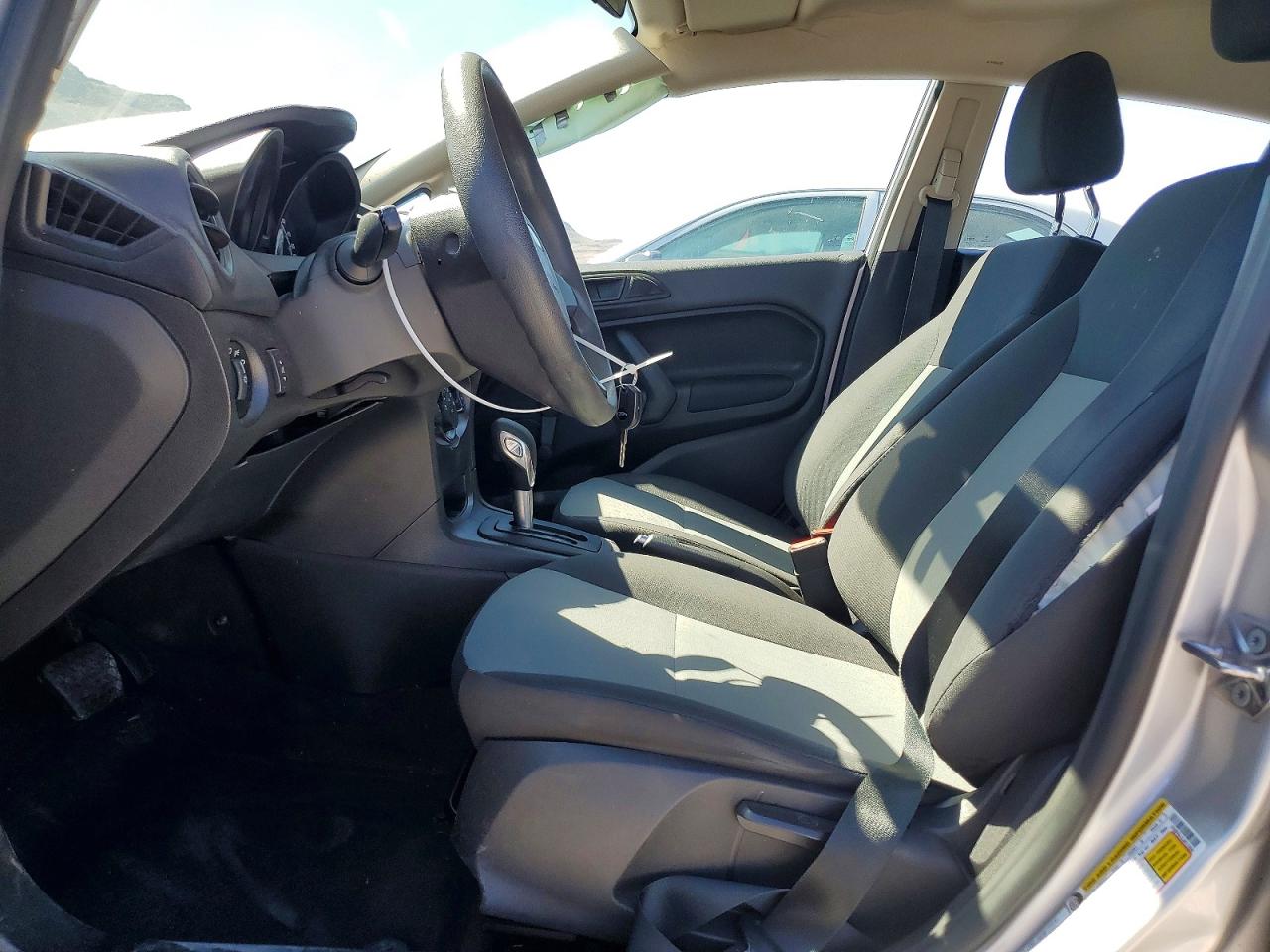 2018 FORD FIESTA S photo 7