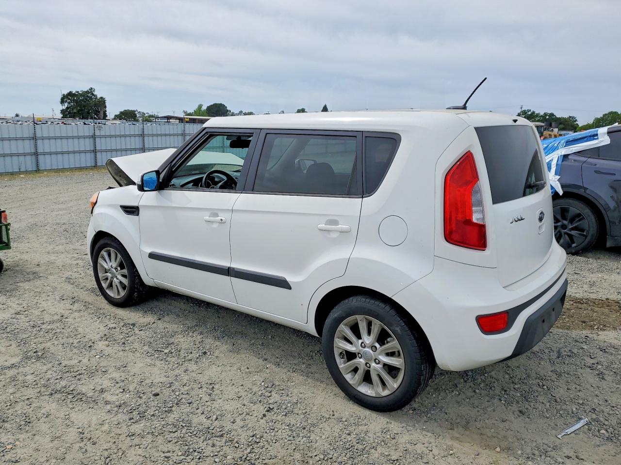 2012 KIA SOUL + photo 3