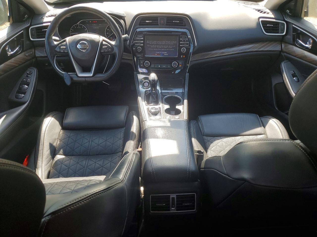 2017 NISSAN MAXIMA PLATINUM photo 15