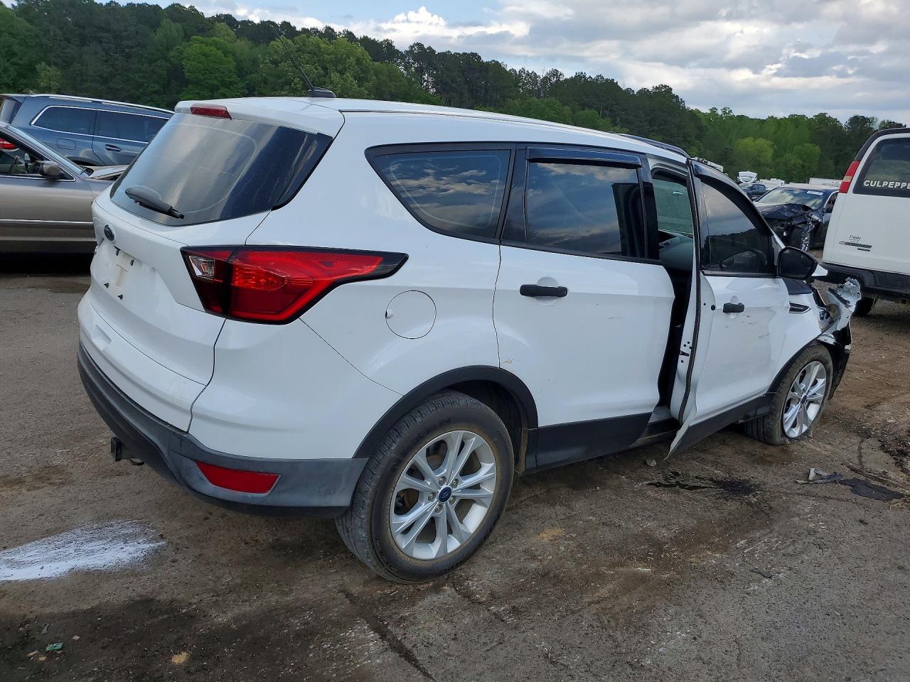 2019 FORD ESCAPE S photo 7