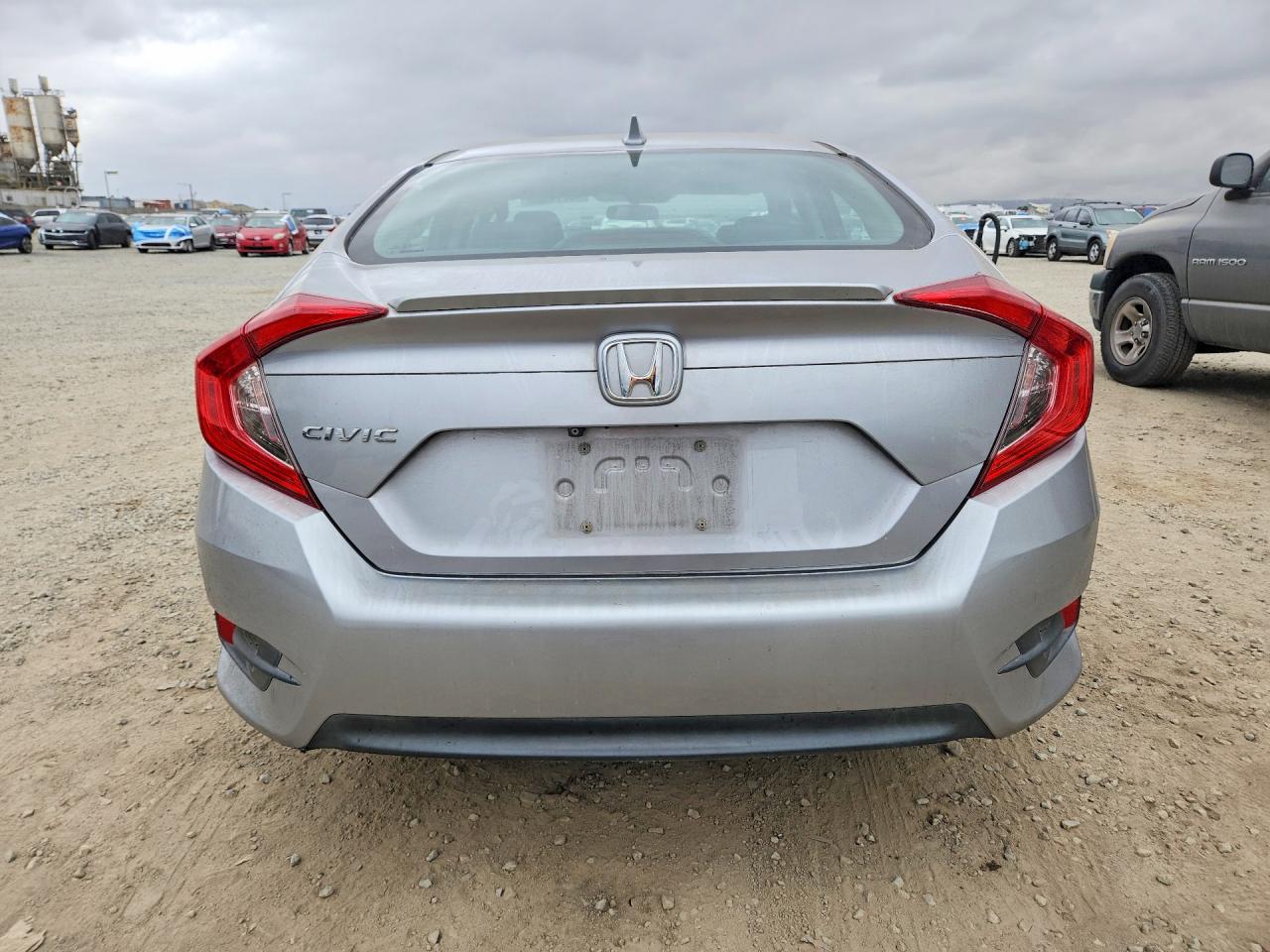 2017 HONDA CIVIC EX photo 6