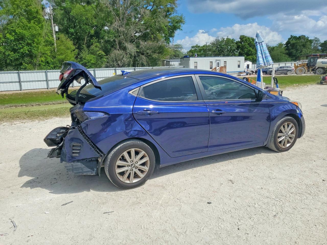 2014 HYUNDAI ELANTRA SE photo 3