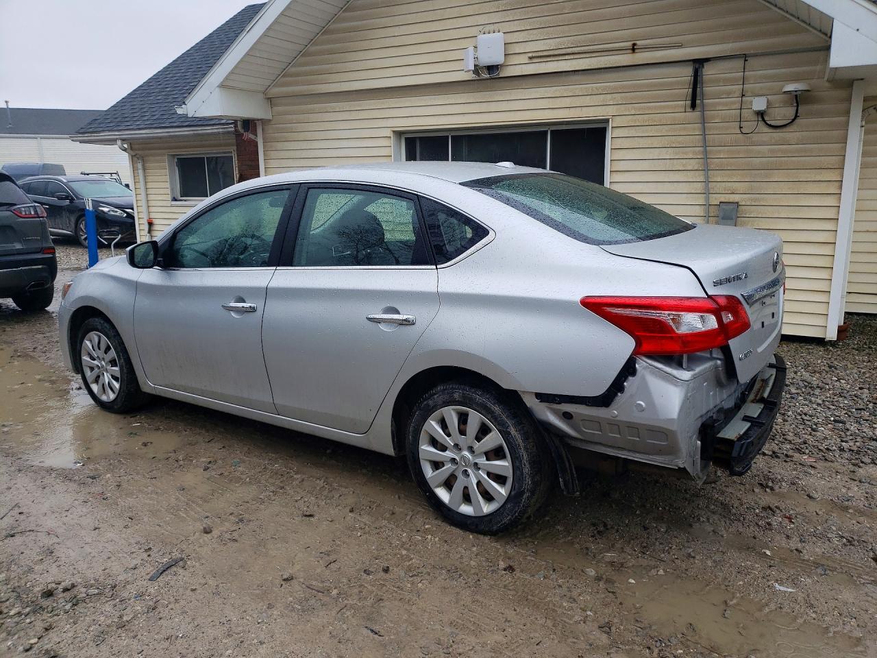 2017 NISSAN SENTRA SV photo 2