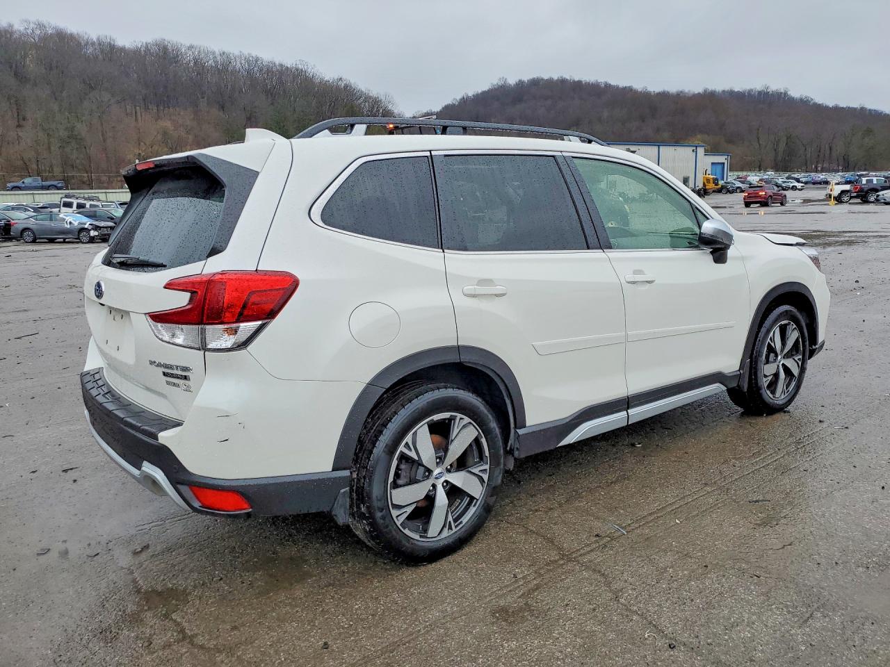 2020 SUBARU FORESTER TOURING photo 7