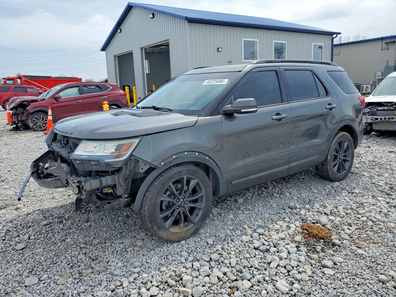 2017 FORD EXPLORER