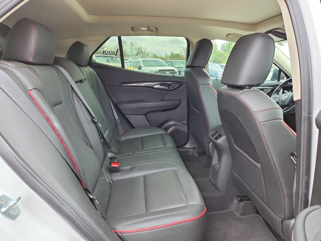 2023 BUICK ENVISION ESSENCE photo 19