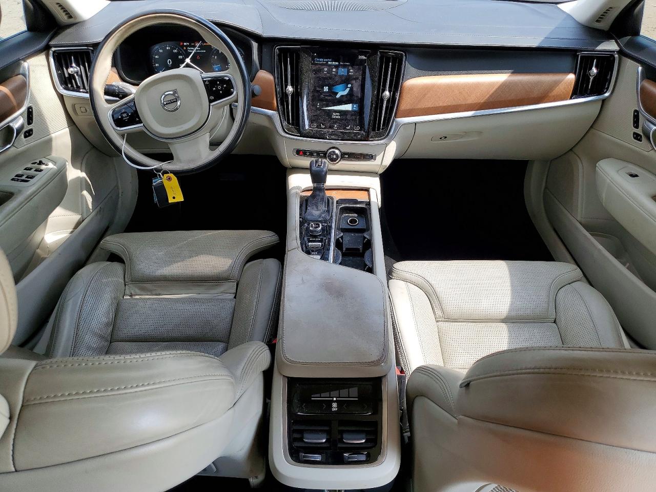 2017 VOLVO S90 T6 INSCRIPTION photo 8