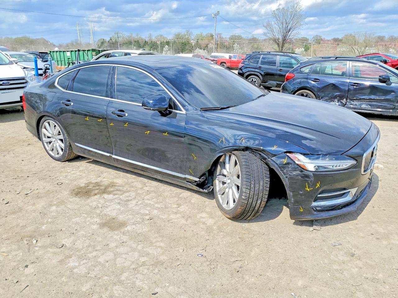 2017 VOLVO S90 T6 INSCRIPTION photo 4