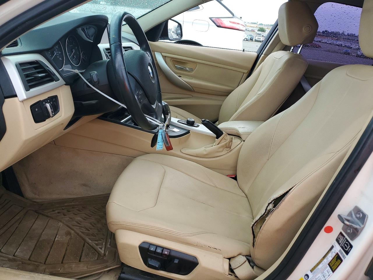 2014 BMW 320 I photo 13