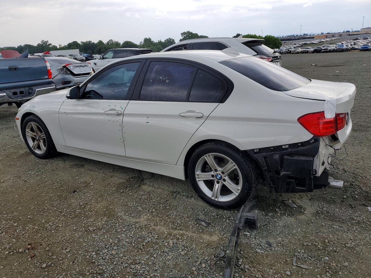 2014 BMW 320 I photo 3