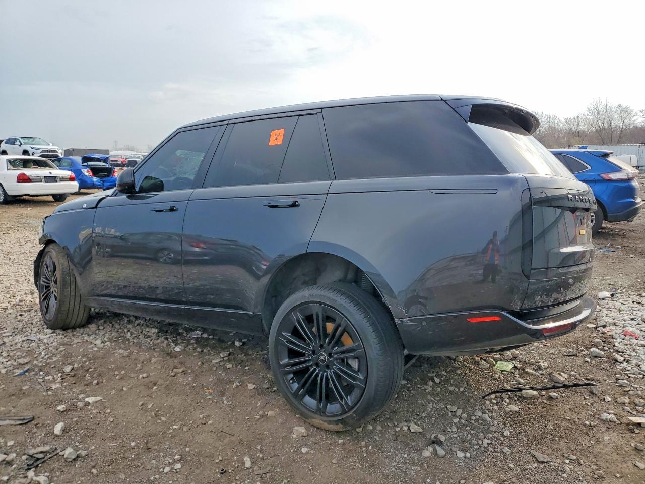 2024 LAND ROVER RANGE ROVER SE photo 4