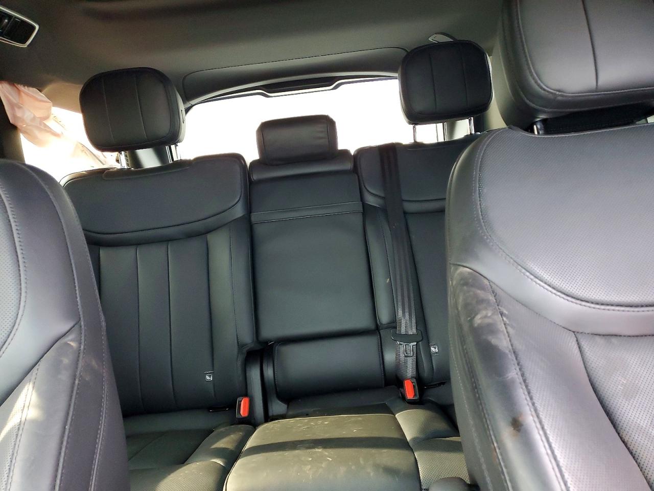 2024 LAND ROVER RANGE ROVER SE photo 28