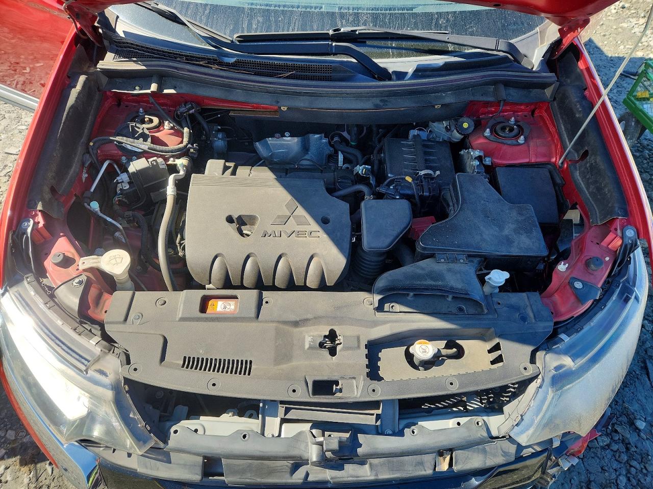 2016 MITSUBISHI OUTLANDER ES photo 12