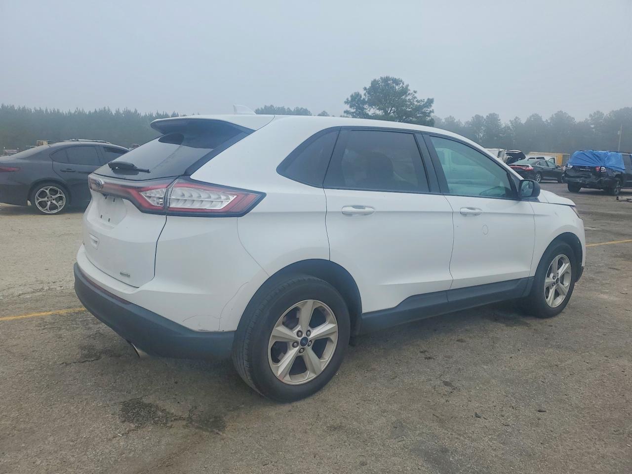 2018 FORD EDGE SE photo 3