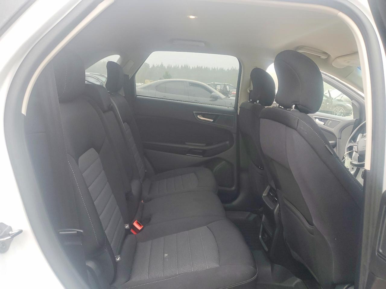 2018 FORD EDGE SE photo 10