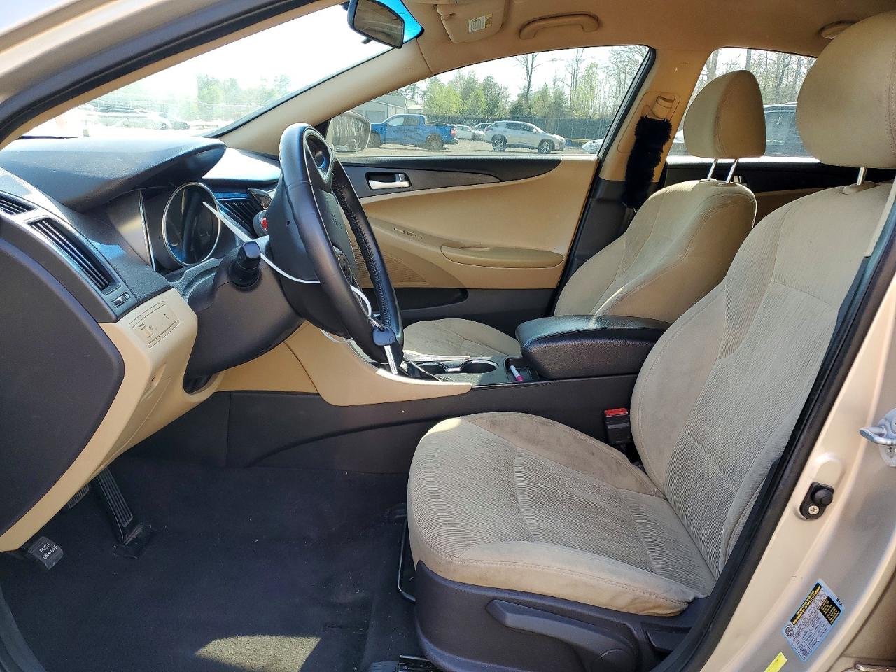 2011 HYUNDAI SONATA GLS photo 13