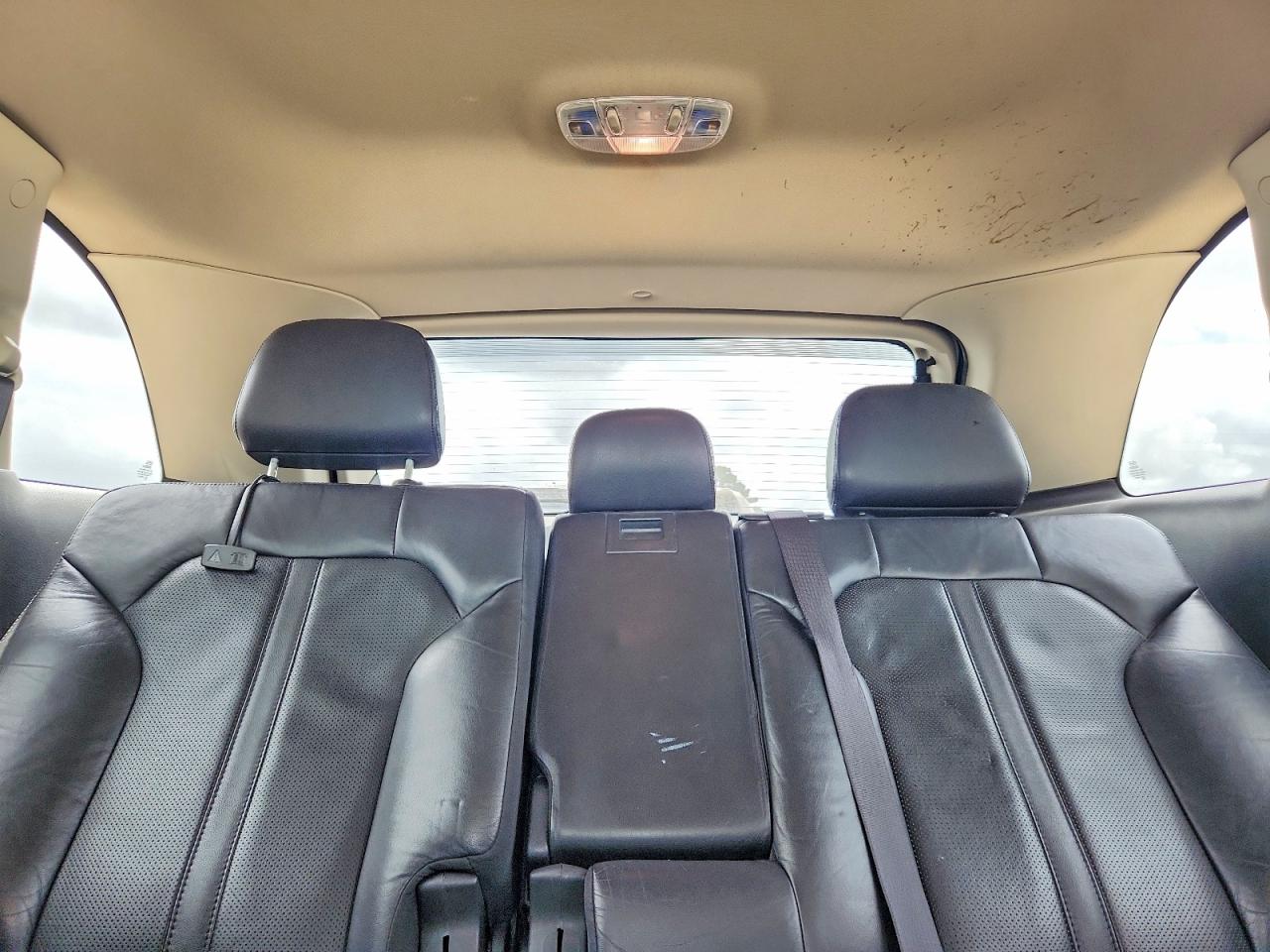 2013 LINCOLN TOWNHOUSE MKX photo 19