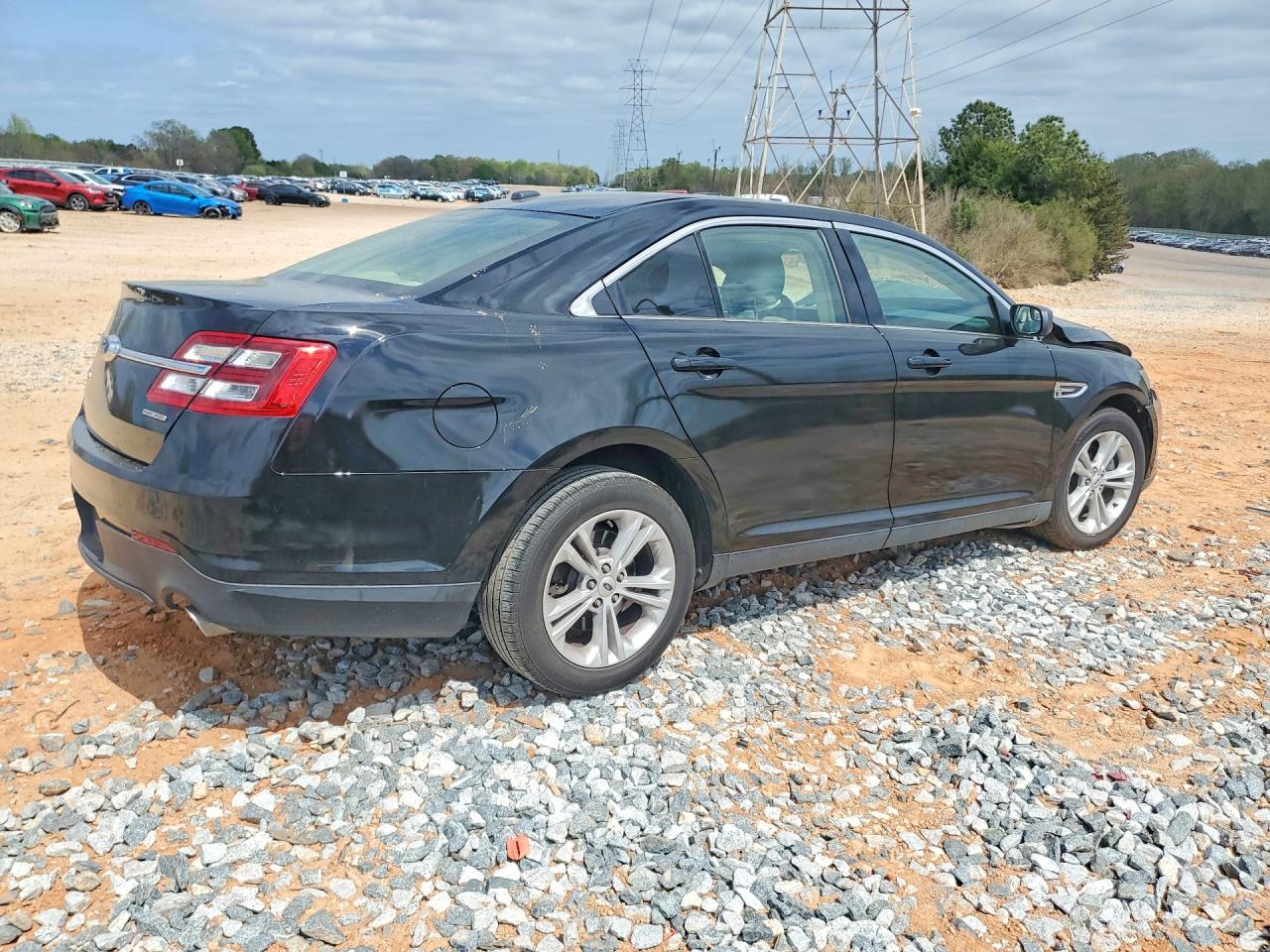2018 FORD TAURUS SE photo 7